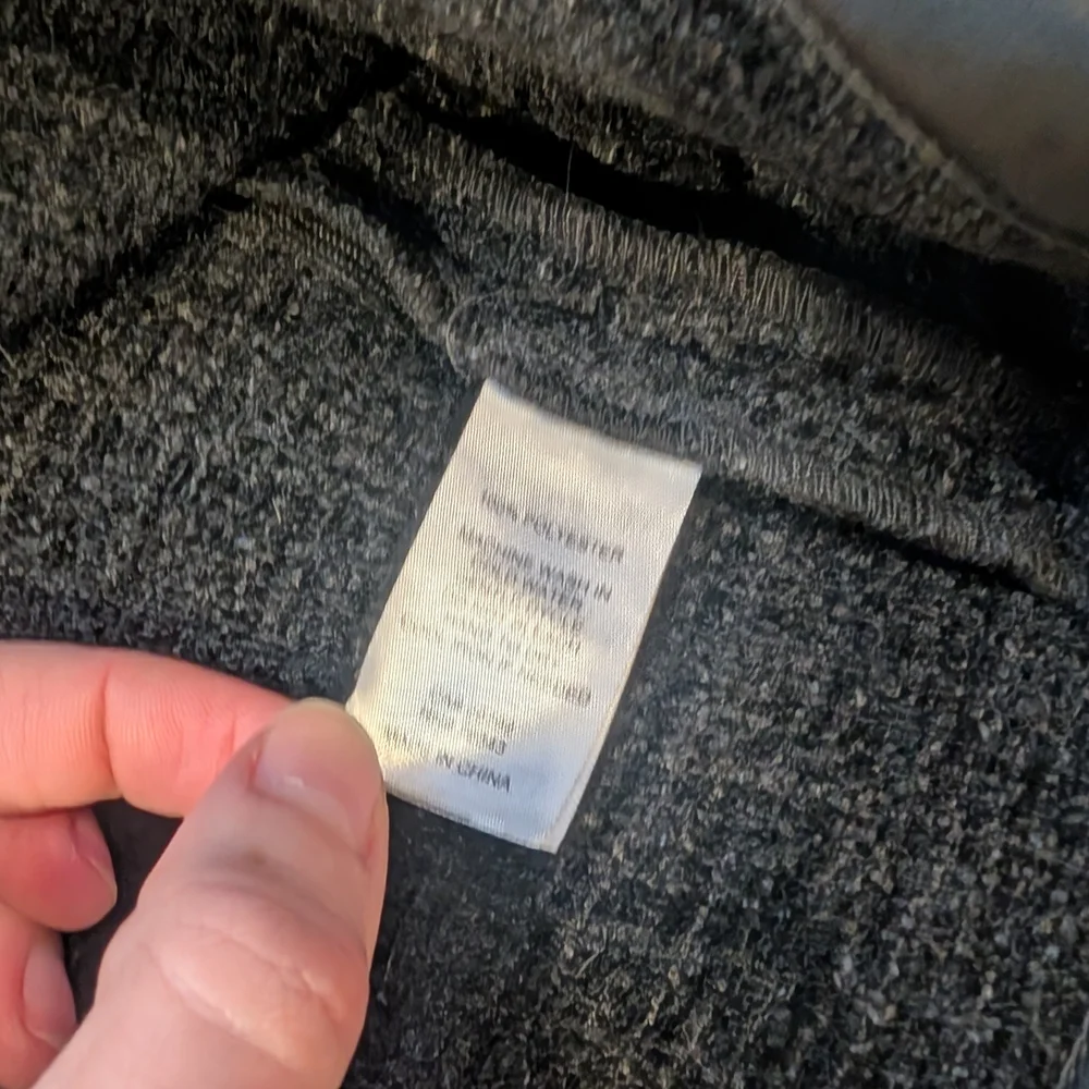 Rachel Zoe Black Textured Vest with White Piping - Picture 5 of 6